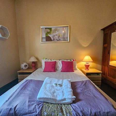 Bellbird Hotel Сеснок Екстериор снимка